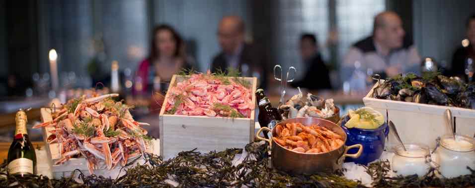 Herrlich das Buffet mit Krustentieren. (Foto: Fiskekrogen)