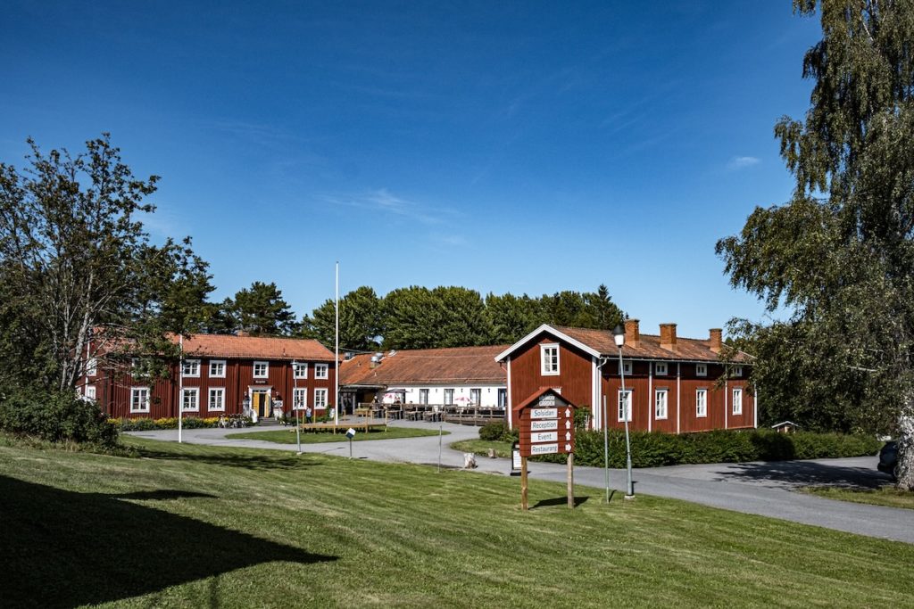 Lövångergården